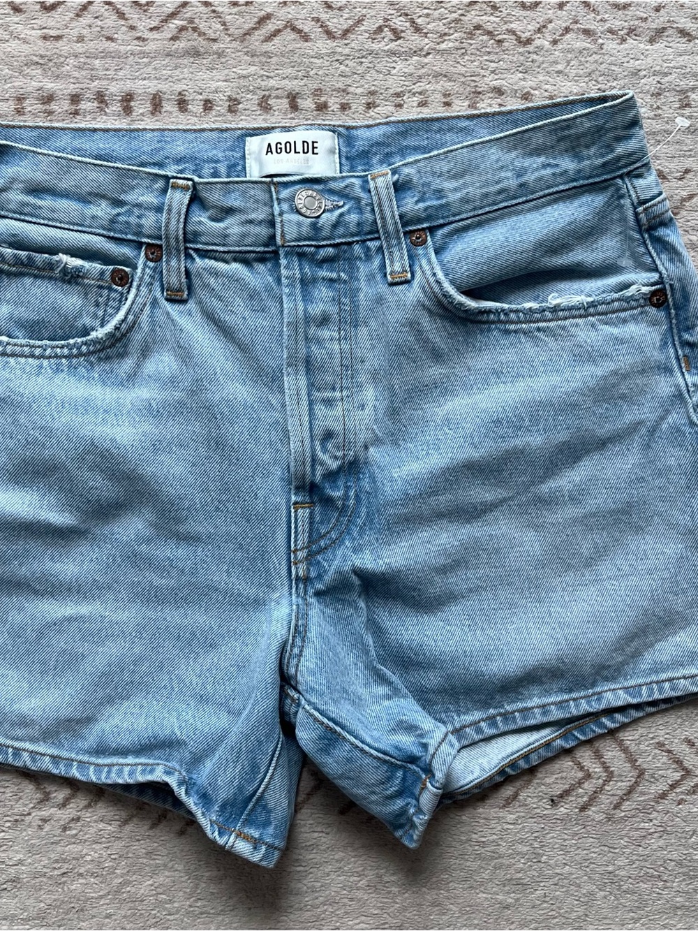 AGOLDE Light Blue Denim Shorts - High-Rise Casual